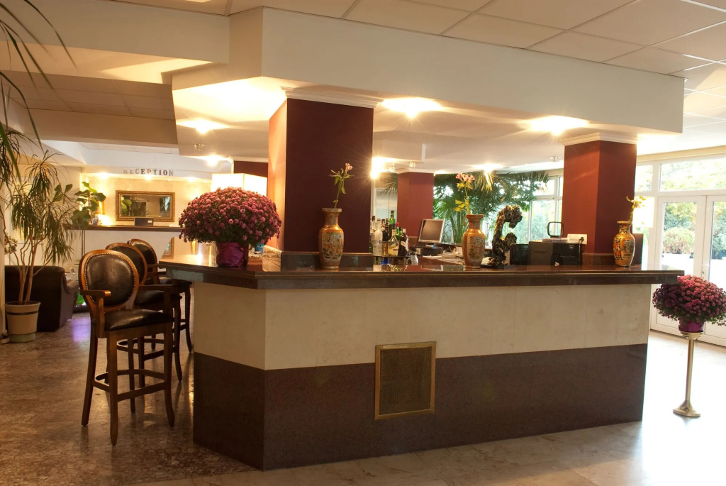 Atlantic Hotel