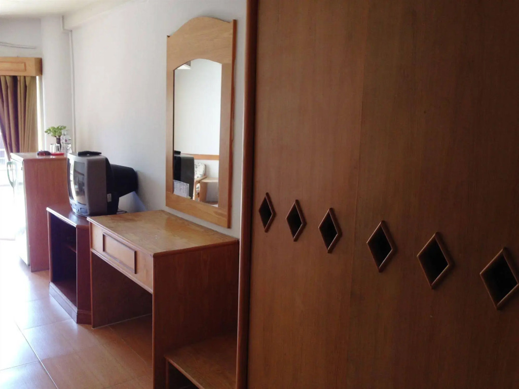 Skaw Beach Hotel
