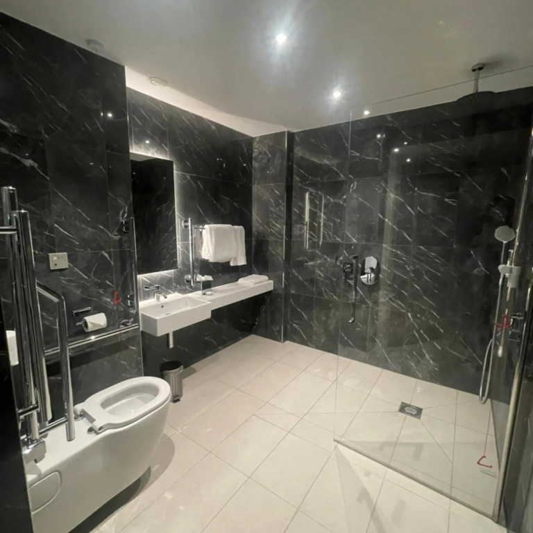 Hotel La Tour