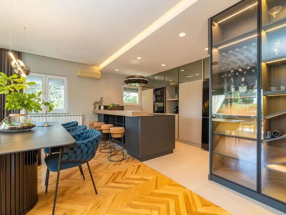 Exquisite Villa with Private Pool in Zadar