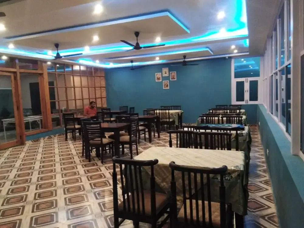 Goroomgo Nabh Resorts Naukuchityal