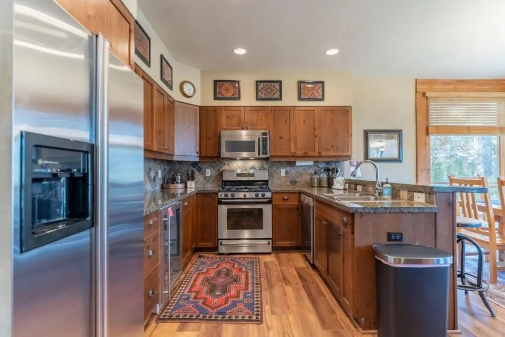 Settler's Creek #6563 by Summit County Mountain Retreats