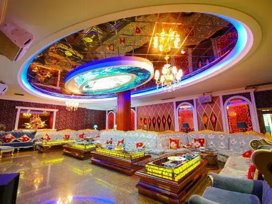 Star Hotel