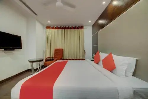 Oyo Townhouse 113 Green Leaves Lb Nagar