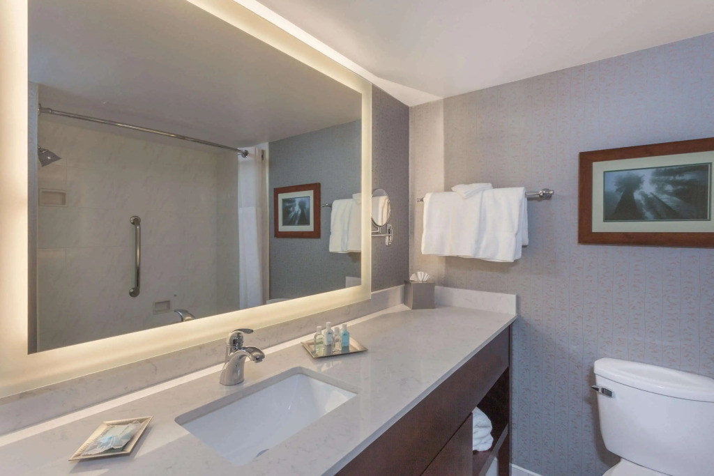 Wyndham Visalia