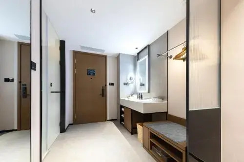 Atour Hotel East Zhongshan Road, Songjiang, Shanghai