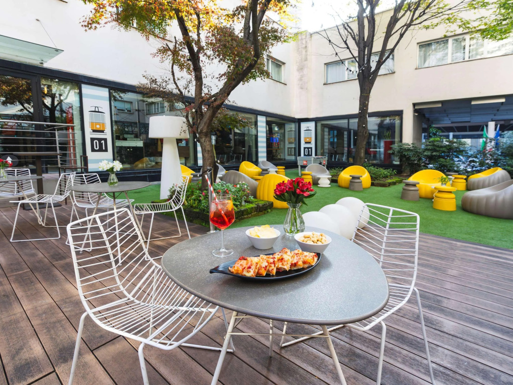 Отель ibis Milano Centro