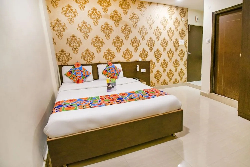 FabHotel SVS Luxury Rooms