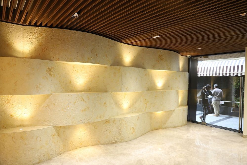 Hotel White Cloud