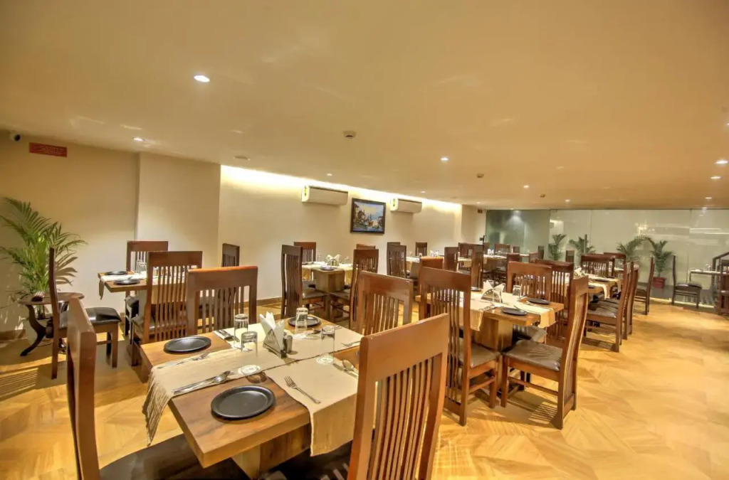 Hotel 91 Huda City Centre