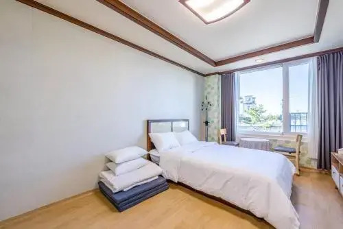 Yangyang Hajodae Condotel