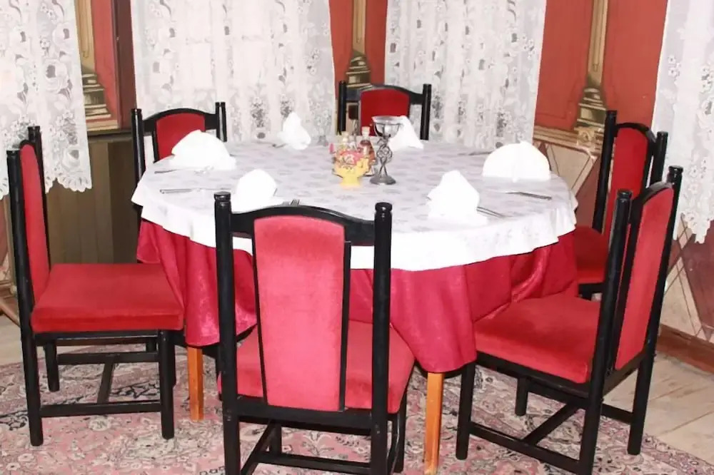 Hotel Alafrangite