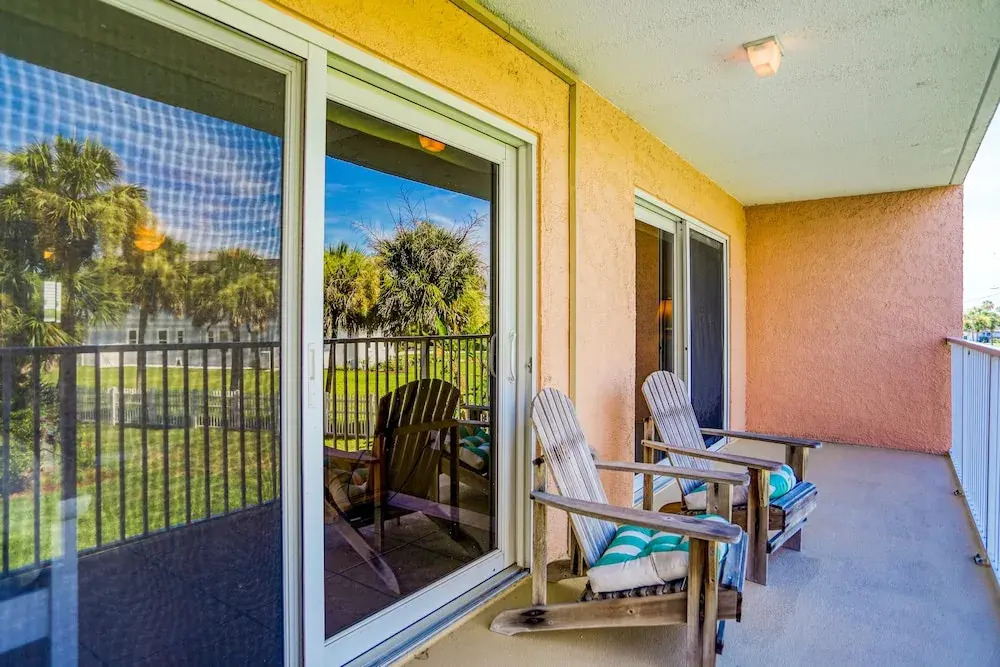 Ocean View Condo in Beachfront Resort With Wifi, Central AC, 2 Pools, & Tennis