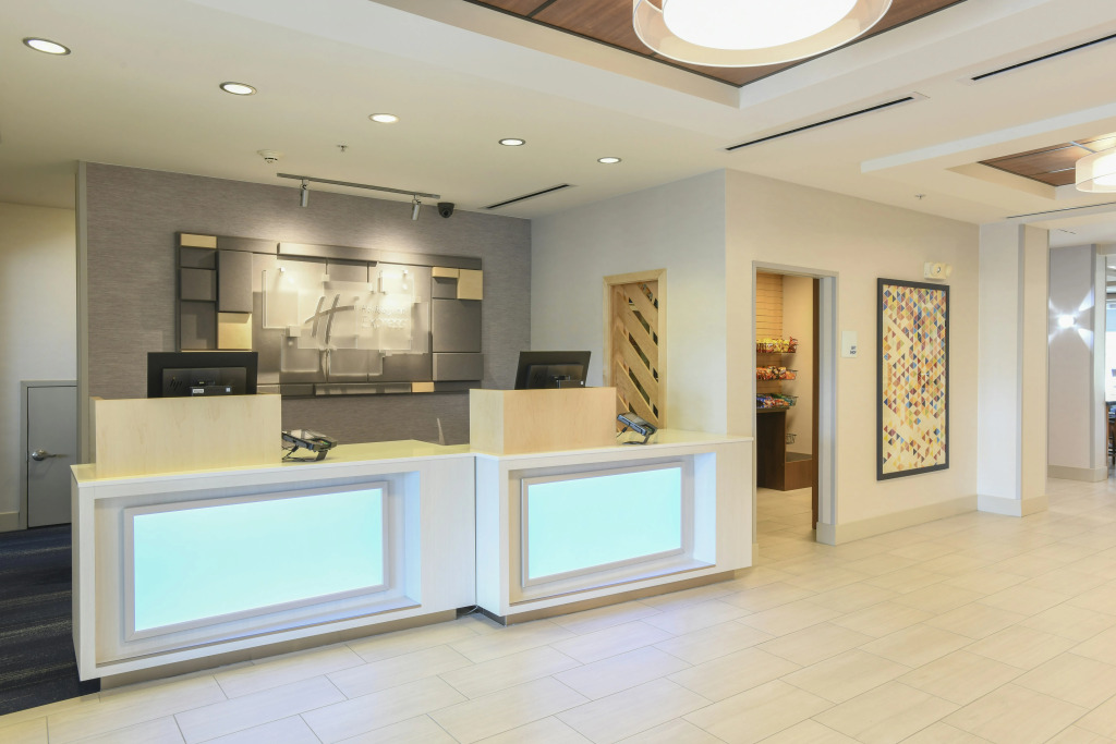 Holiday Inn Express Hotel & Suites Richwood - Cincinnati South by IHG