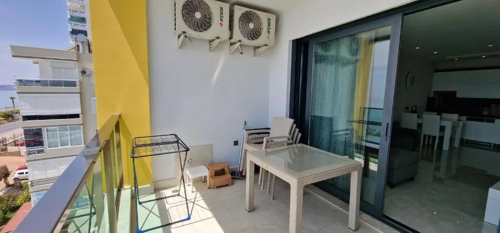 Konak Tower 44 Seaside