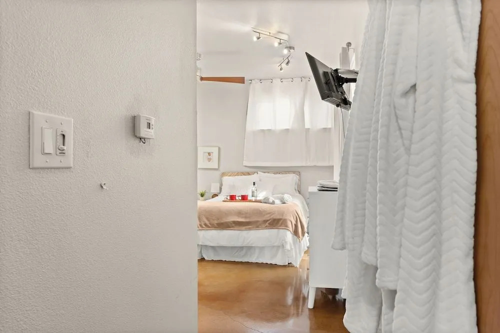 "tokyo Ryokan Home in Hidden Dessert Oasis"