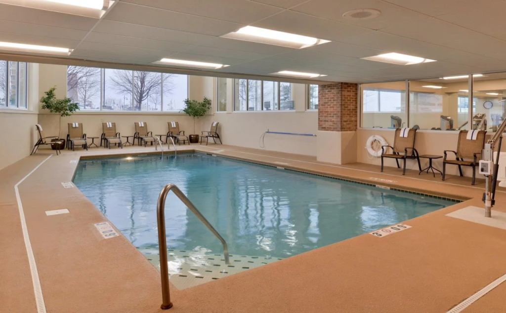 Holiday Inn Hotel & Suites Overland Park-Convention Center by IHG