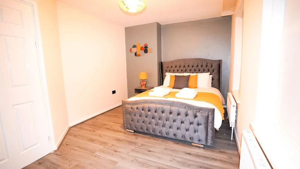 3Bed Beautiful House Canary Wharf