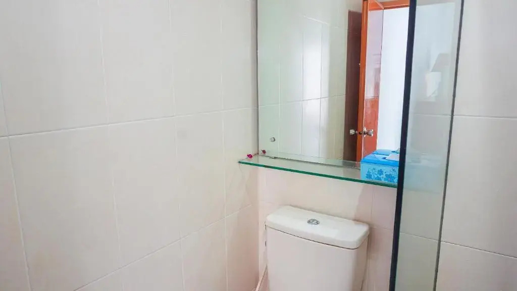SPOT ON 1792 Roemah Nenekoe Guest House