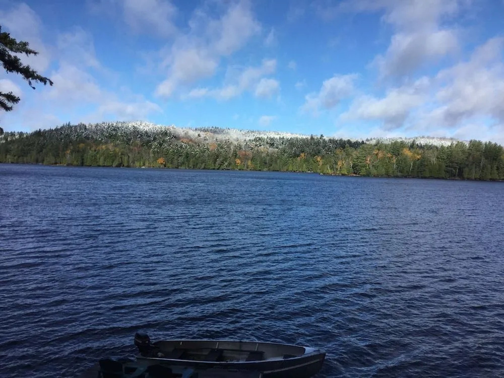 Kiwassa Lake Bed & Breakfast