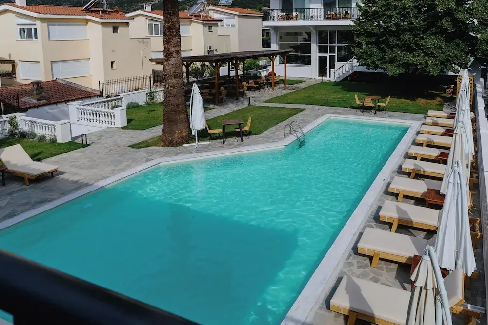 Blue Bay Hotel