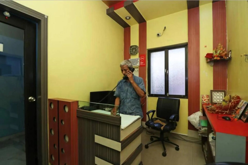 Live In Service Apartment