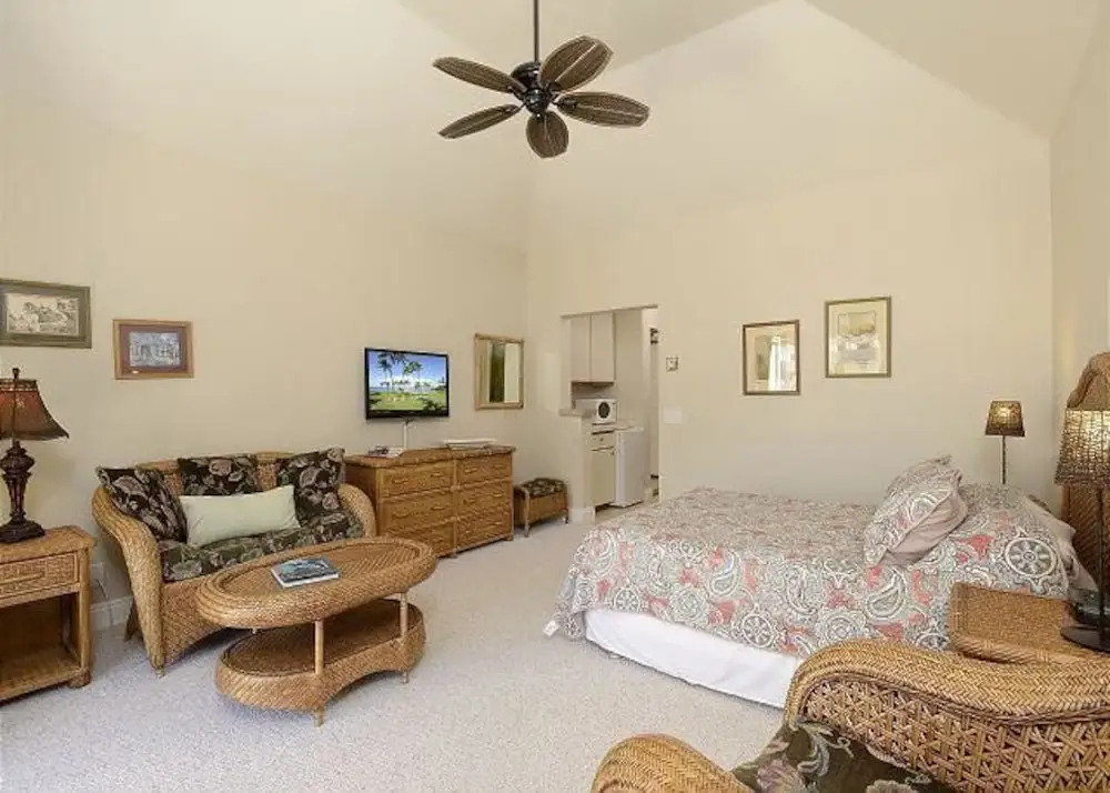 Grand Champions 8 - Two Bedroom Condo