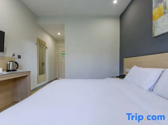 Yunji Hotel
