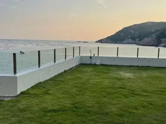 Sea Cliff Hotel