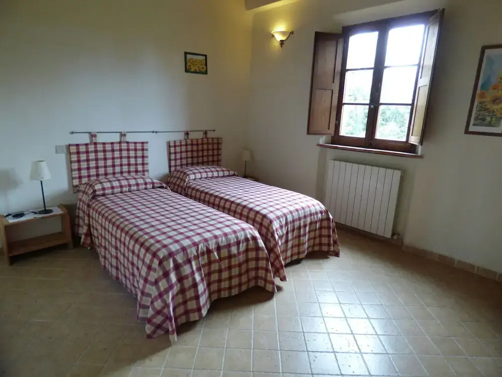 Farmhouse in Tuscany near Siena & Hot Springs