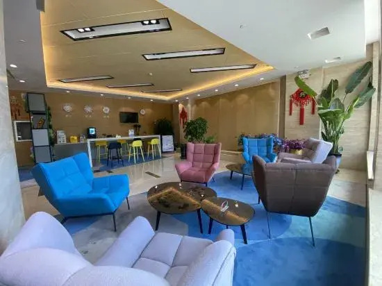 Ribbon Cloud Hotel Chaoyang Jiata Hotel