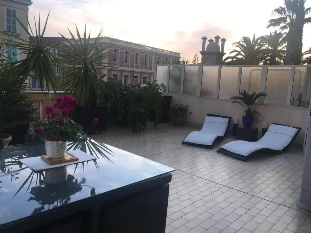 Appartement Terrasse dans Palace Centre ville
