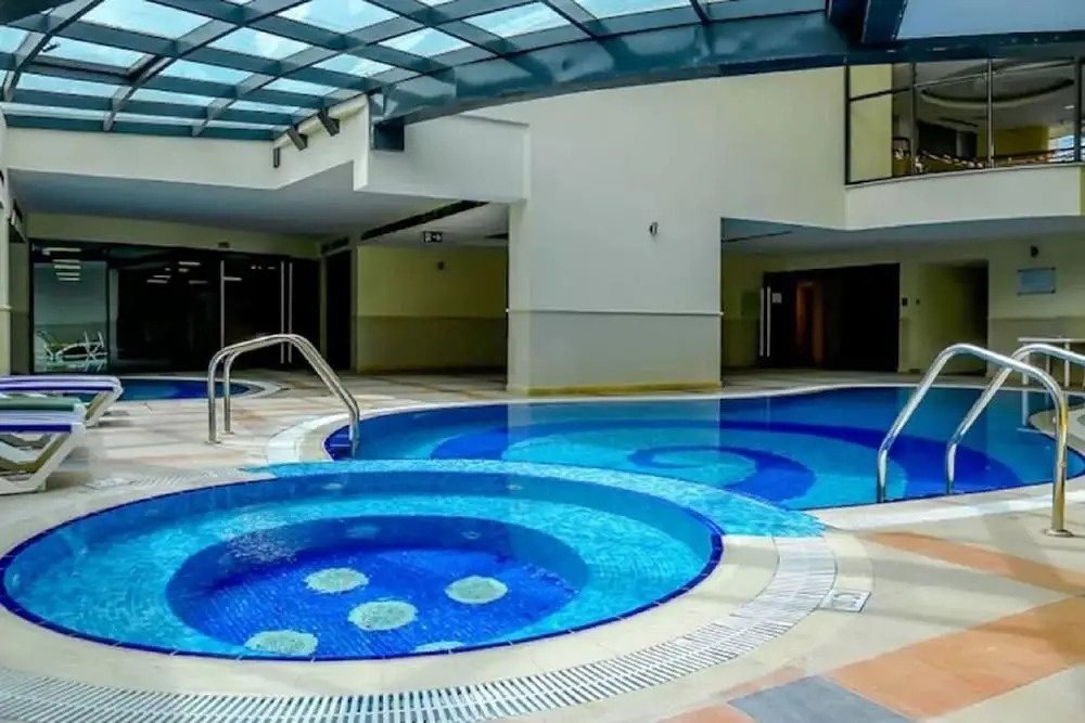 Cozy 1BR in Marina Walk with Balcony