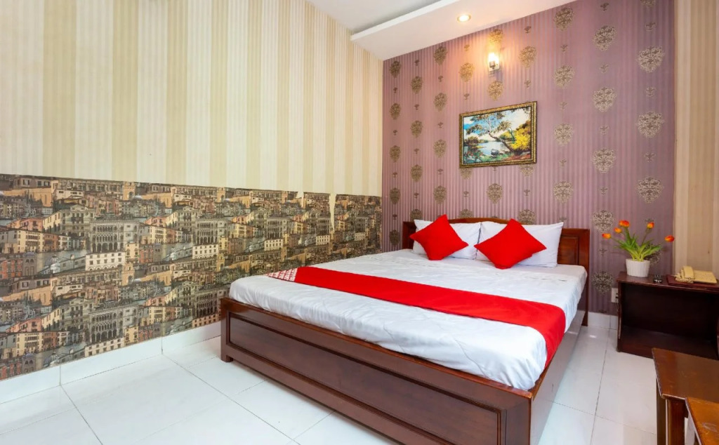 Long Thanh Hotel