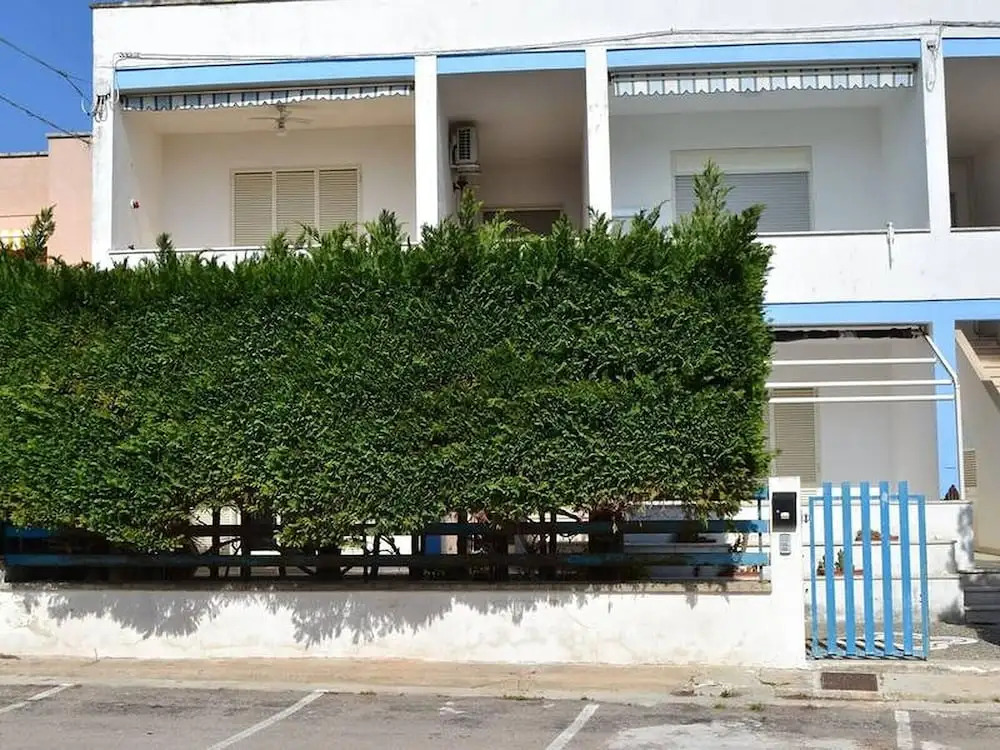 Holiday Apartment Close To The Beach With Air Conditioning And Terrace Pets
