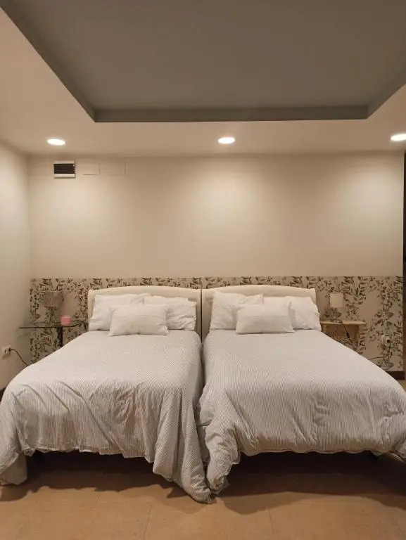 Apartamento independiente con jardín privado