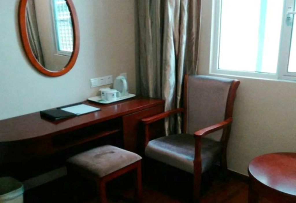 GreenTree Inn Wuxi New District Shengang World Express Hotel