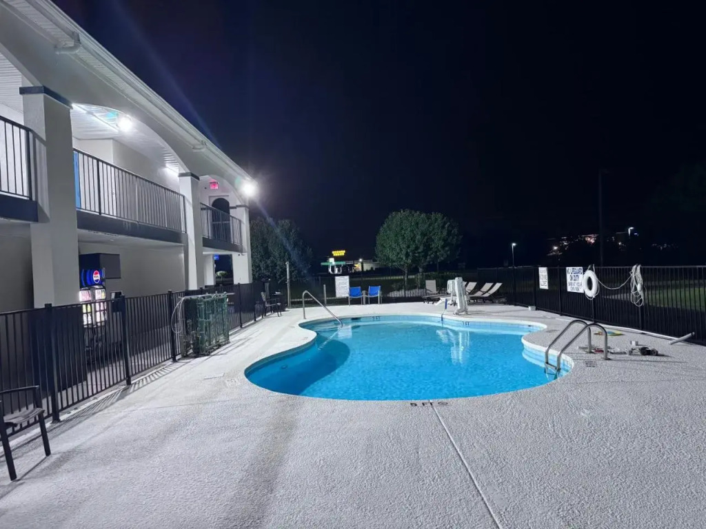 Howard Johnson Express Inn And Suites Florence Sc