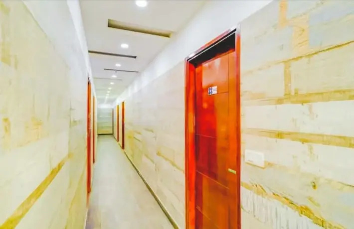 Roomshala 004 Mannat Residency