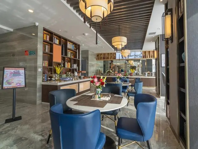 Jinjiang Select He Ze Juan Cheng Jian She Road Hotel