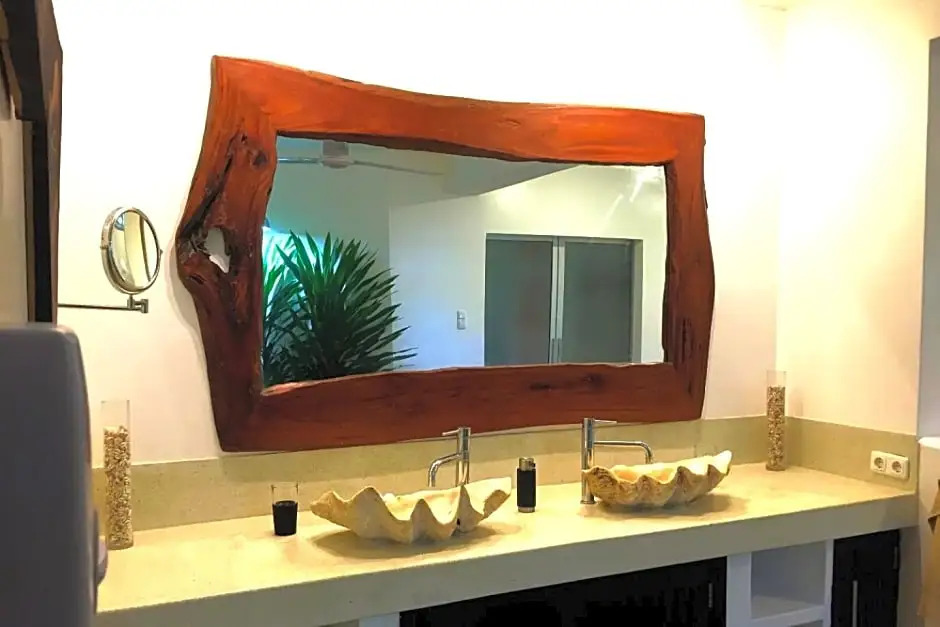 Galu 723-Private Ocean Club