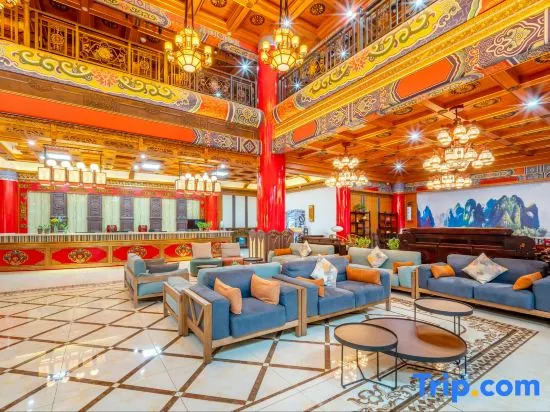 A thousand purple and red roof garden hotel (Guilin Liangjiang Sihu Scenic Area)