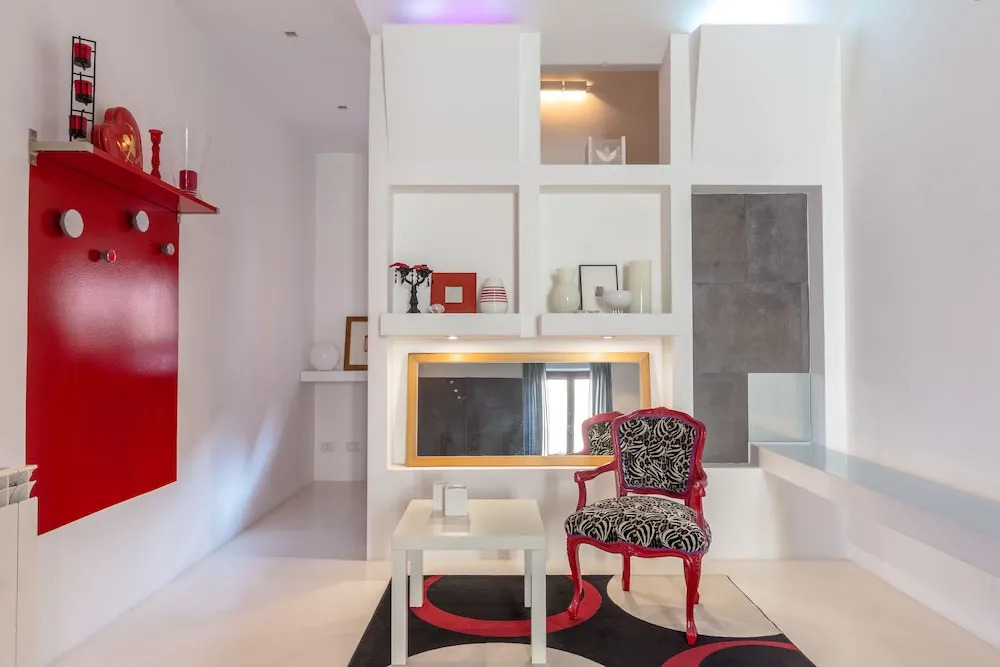 Rosso design alla Kalsa