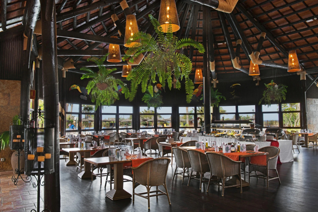 Elba Sara Beach & Golf Resort