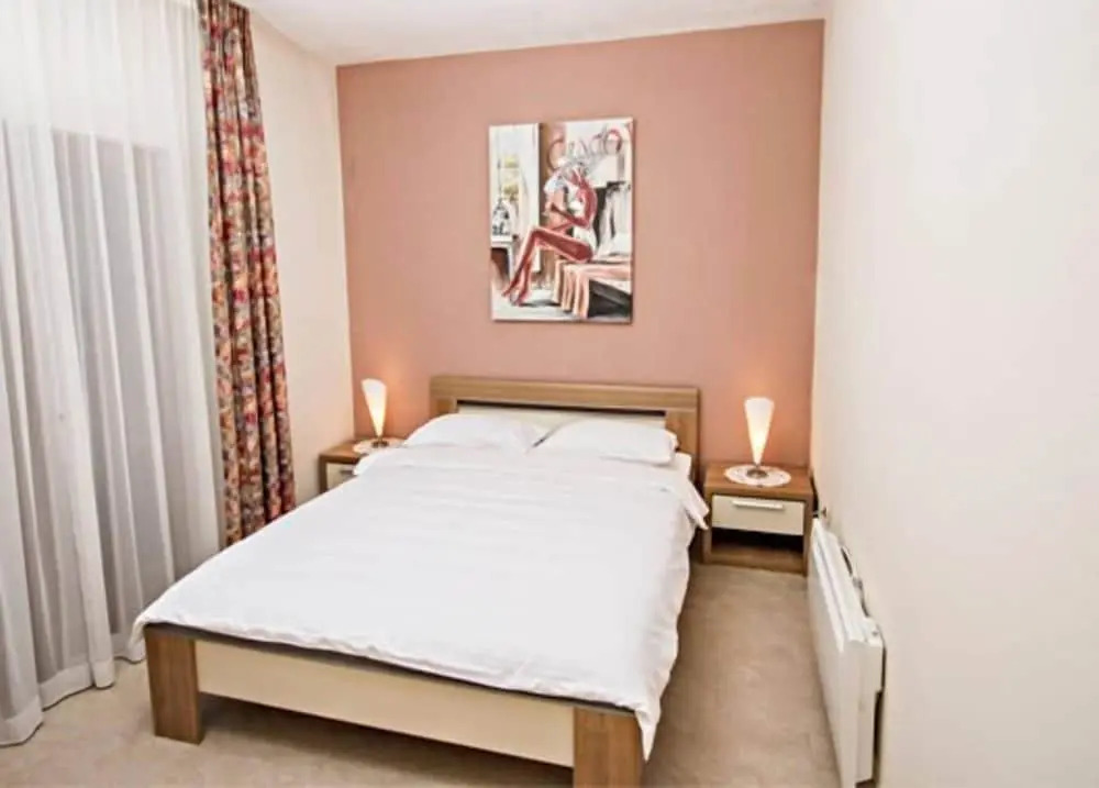 Apartments Ljoljic