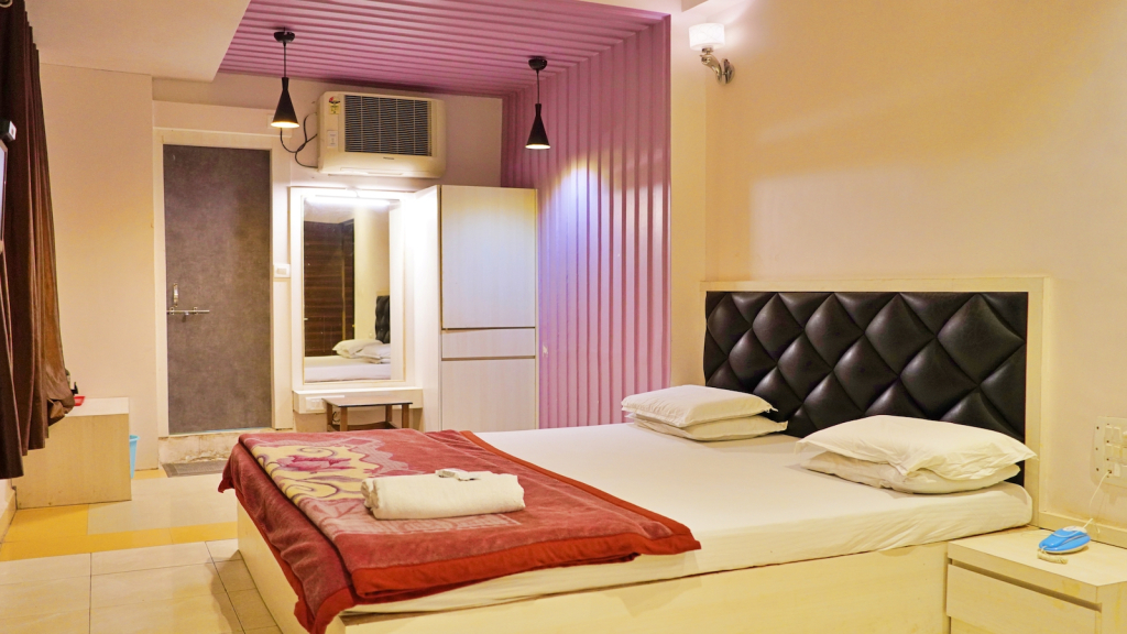 Hotel Pachmarhi