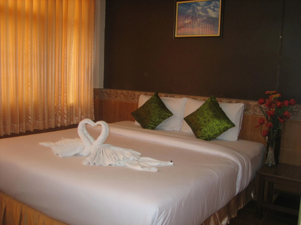 Suriwong Chumphon Hotel