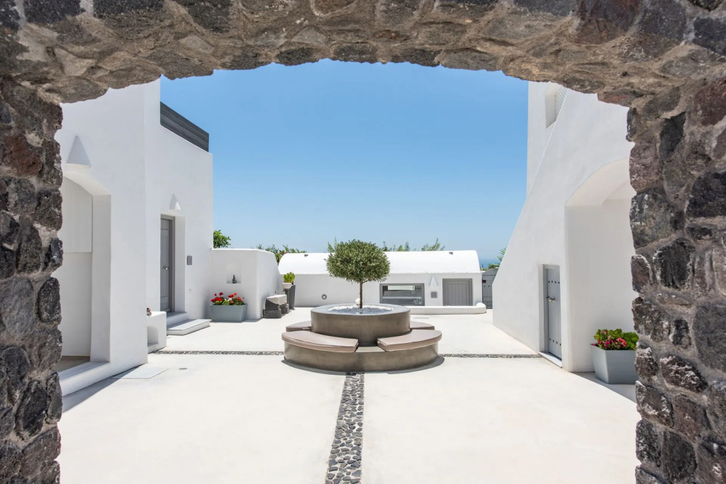 White Harmony Suites