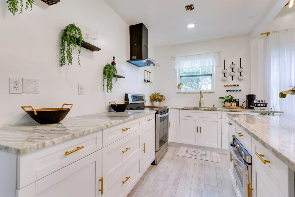 Stylish Miami Home: 2 Mi to Intracoastal Waterway!