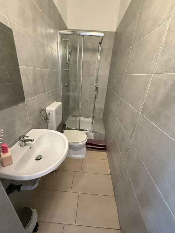 Affordable 2BR Apt Superb Location